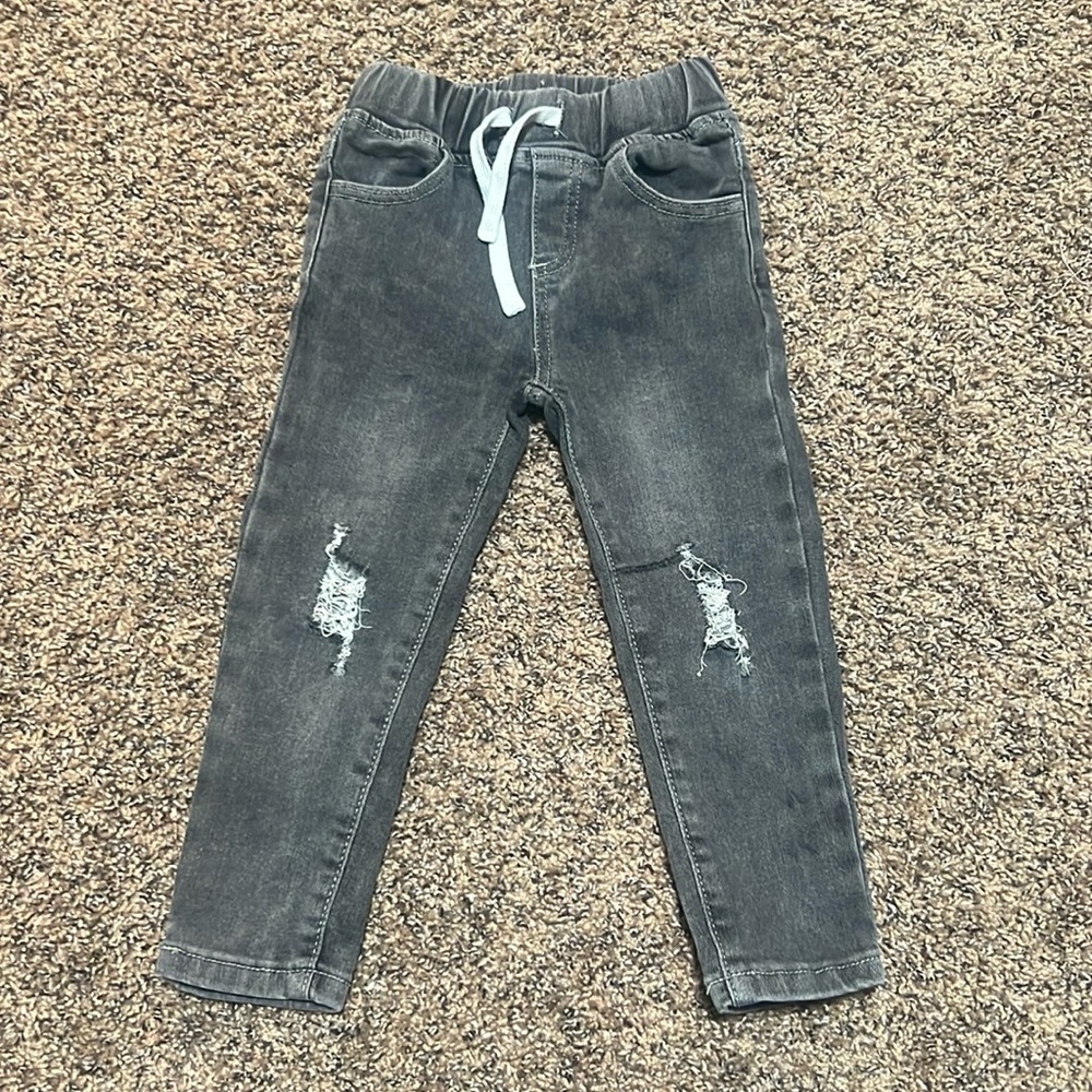 Little Bibsy destructive jeans